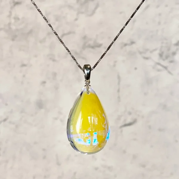 Dichroic Medium Drop Pendant