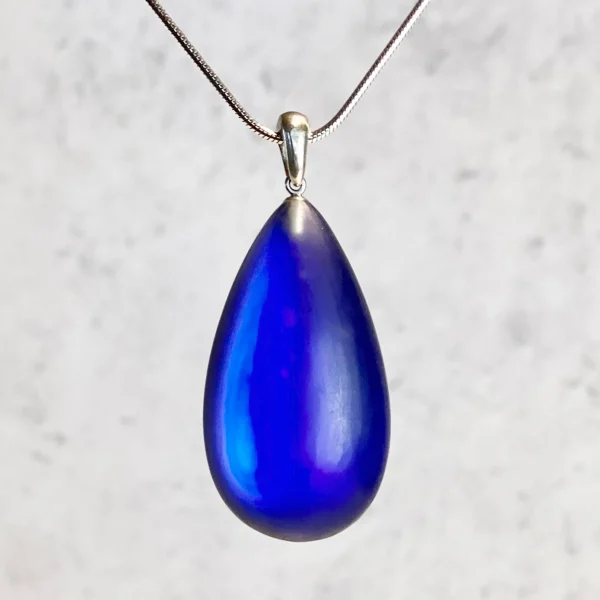 Dichroic Medium Drop Pendant