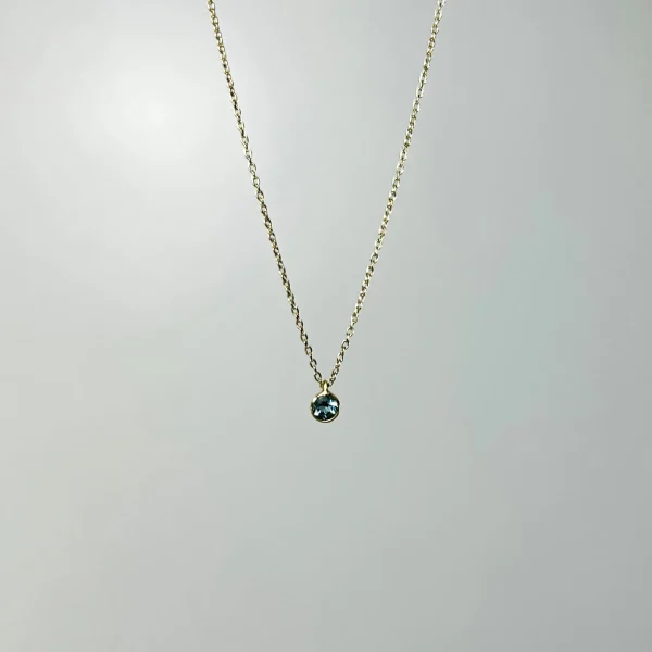 Micro 3.0 mm Aquamarine 18k Gold Necklace