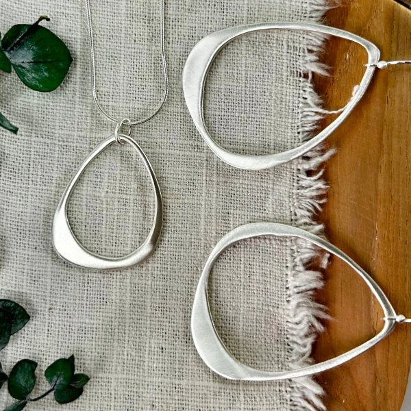 Small Open Drop Silver Necklace